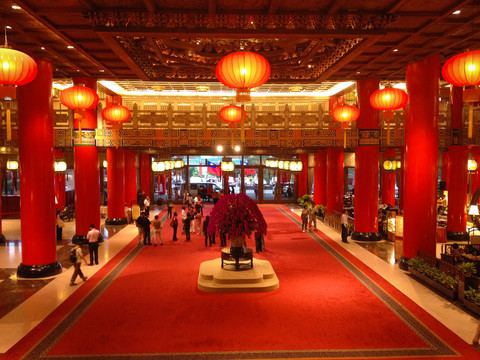 中式節(jié)日裝修大堂