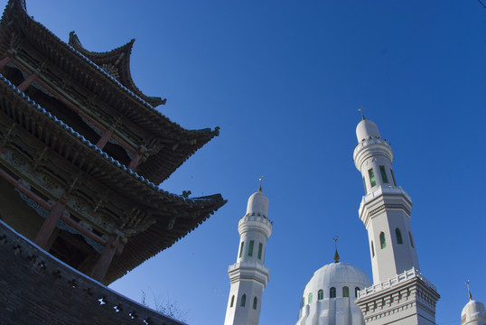 拜圖拉清真寺