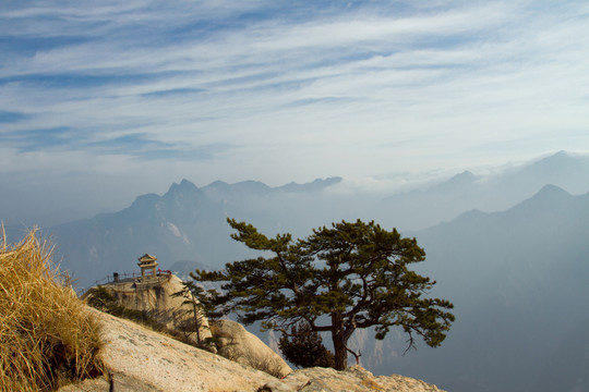 華山東峰