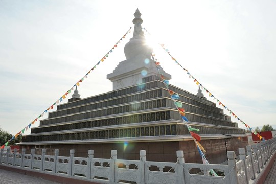 千佛塔