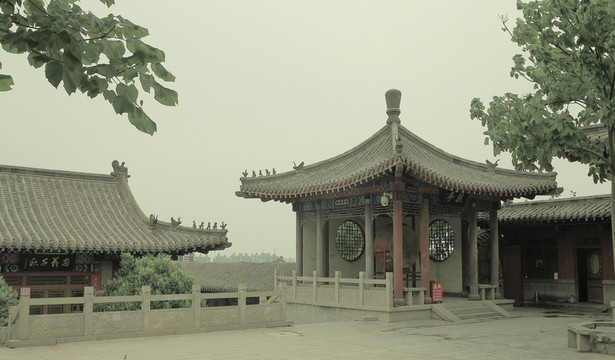 濟(jì)南千佛山老照片