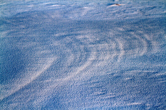 雪 雪痕 雪地 冬天