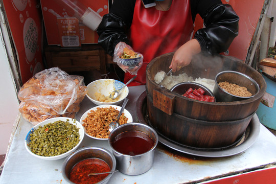 糯米包飯