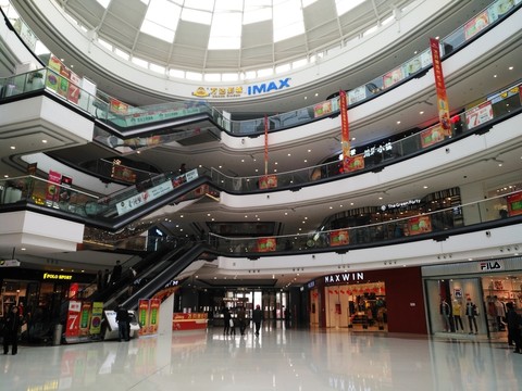 商業(yè)中心建筑內(nèi)景
