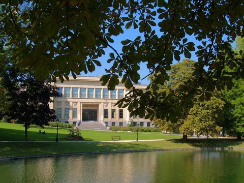 布魯塞爾公園學校建筑。