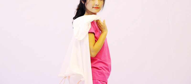 運動休閑女青年