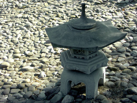 日本燈籠