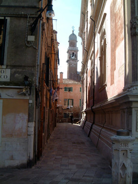 Backalley在威尼斯