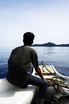 前往Island