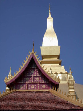 老撾寺廟的屋頂