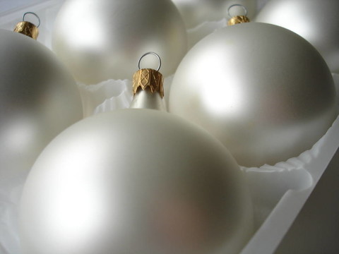 白christmasball