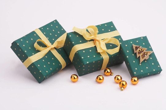 綠色包裹，GR黱e Weihnachtspakete