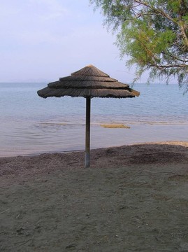空蕩蕩的海灘