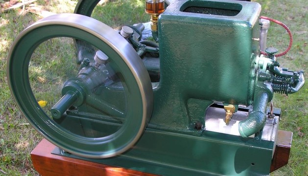 老式發(fā)動(dòng)機(jī)