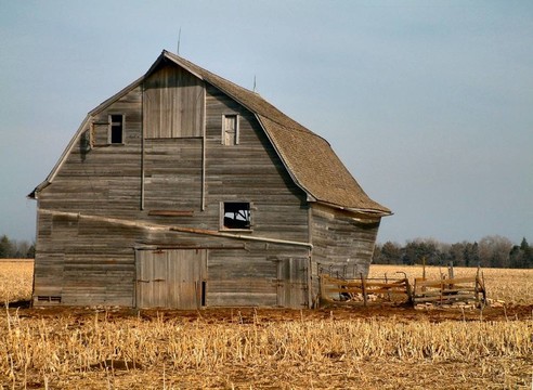 Barn 01