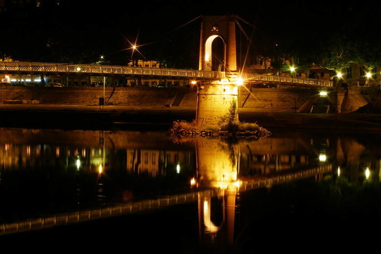 行人天橋