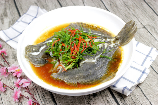 清蒸多寶魚