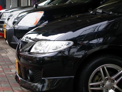 出售豪華車