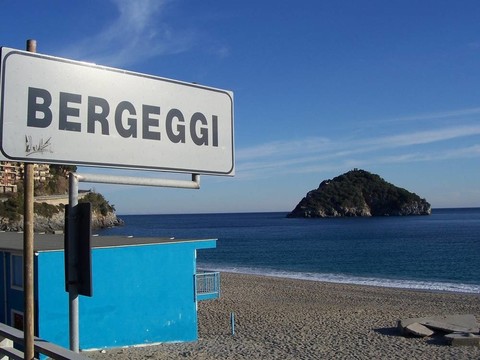 bergeggi島