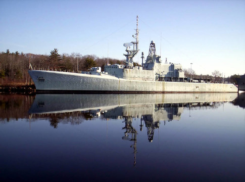 艦艇反射H M C S Fraser