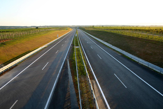 新的公路