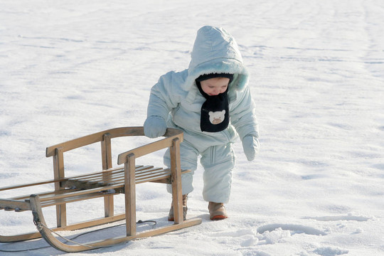 推著我的雪橇
