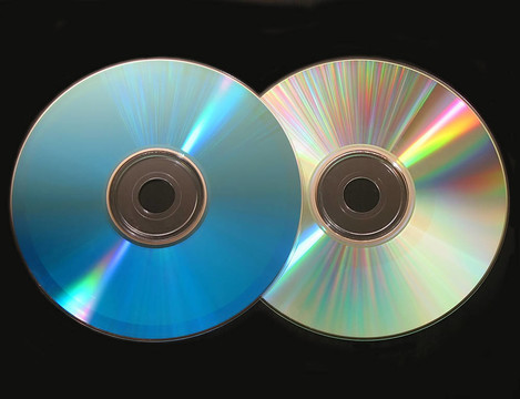 兩張黑色的光盤