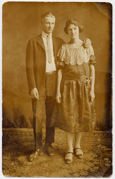 1920夫婦的婚禮