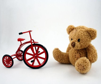 熊和三輪車