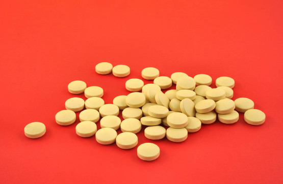 極少數(shù)的黃色的