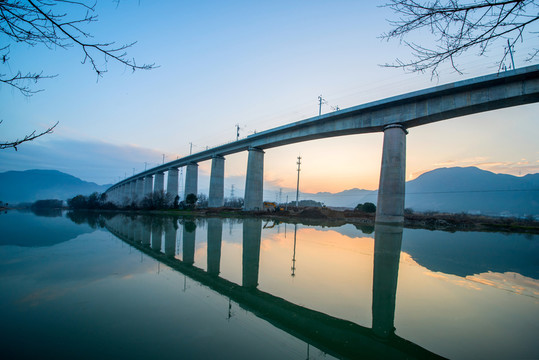 高鐵大橋