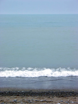 海；天空和沙灘