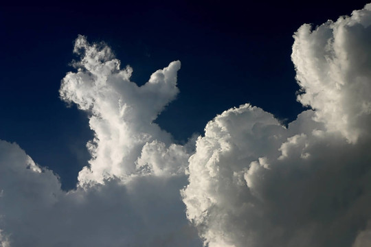 黑暗的天空