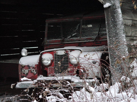 冬季越野車