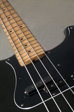 低音3