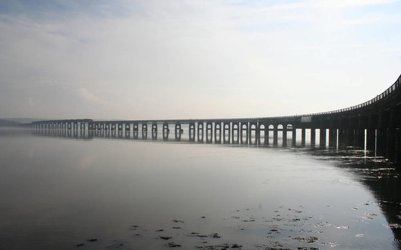 泰河大橋