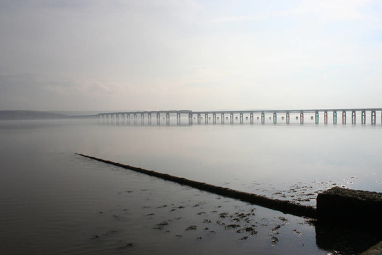 泰河大橋