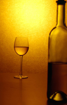 葡萄酒杯