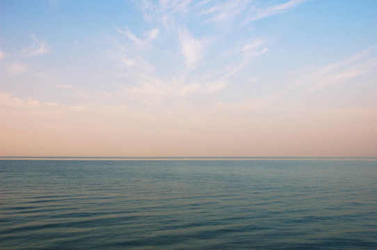 夏天的早晨，海景