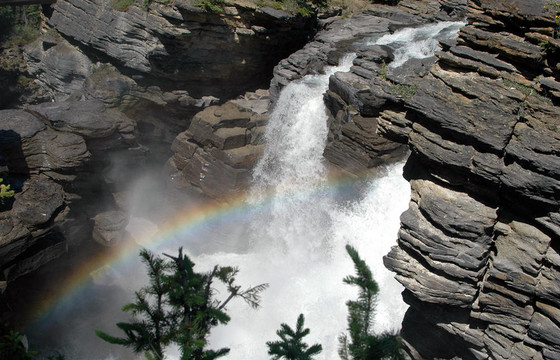 Athabasca瀑布