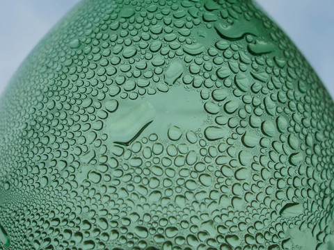 一瓶水