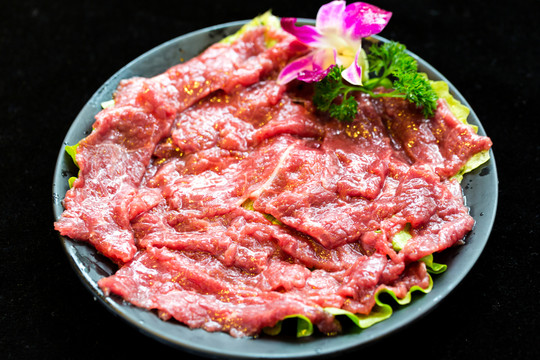鮮嫩牛肉