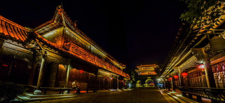 臺兒莊古城夜景
