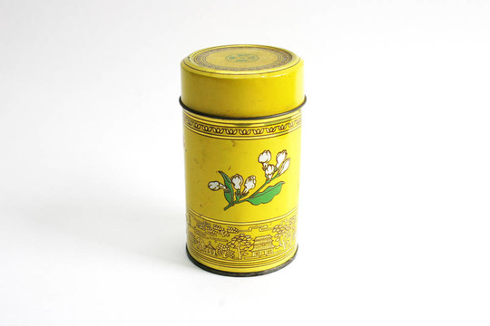 黃色中國茶罐頭