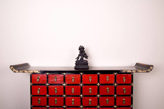 一個神的雕像