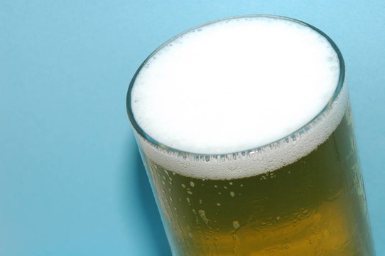 啤酒