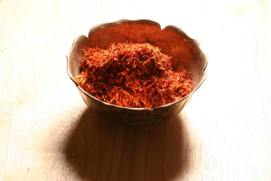 堆藏紅花