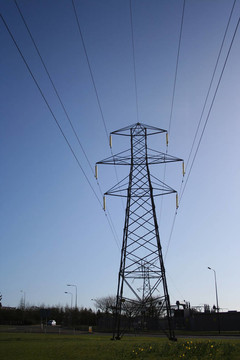 電塔
