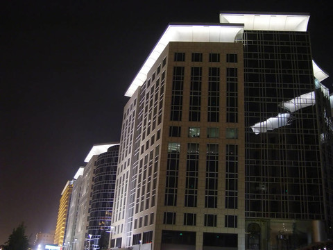 辦公樓夜景
