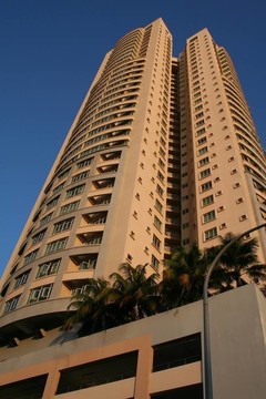 現(xiàn)代建筑